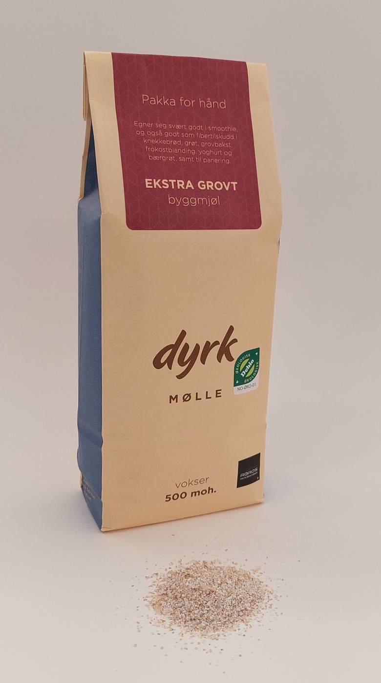 Pose med ekstra grovt byggmjøl fra Dyrk Mølle